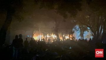 Daftar 5 Halte Transjakarta yang Terbakar saat Demo 29 Agustus Daftar 5 Halte Transjakarta yang Terbakar saat Demo 29 Agustus